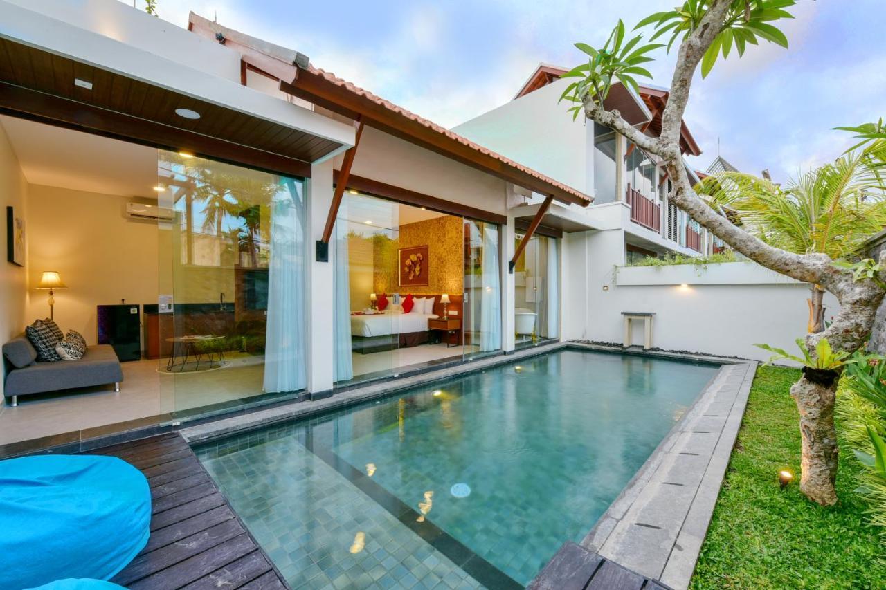 Del Cielo Villa Seminyak Buitenkant foto